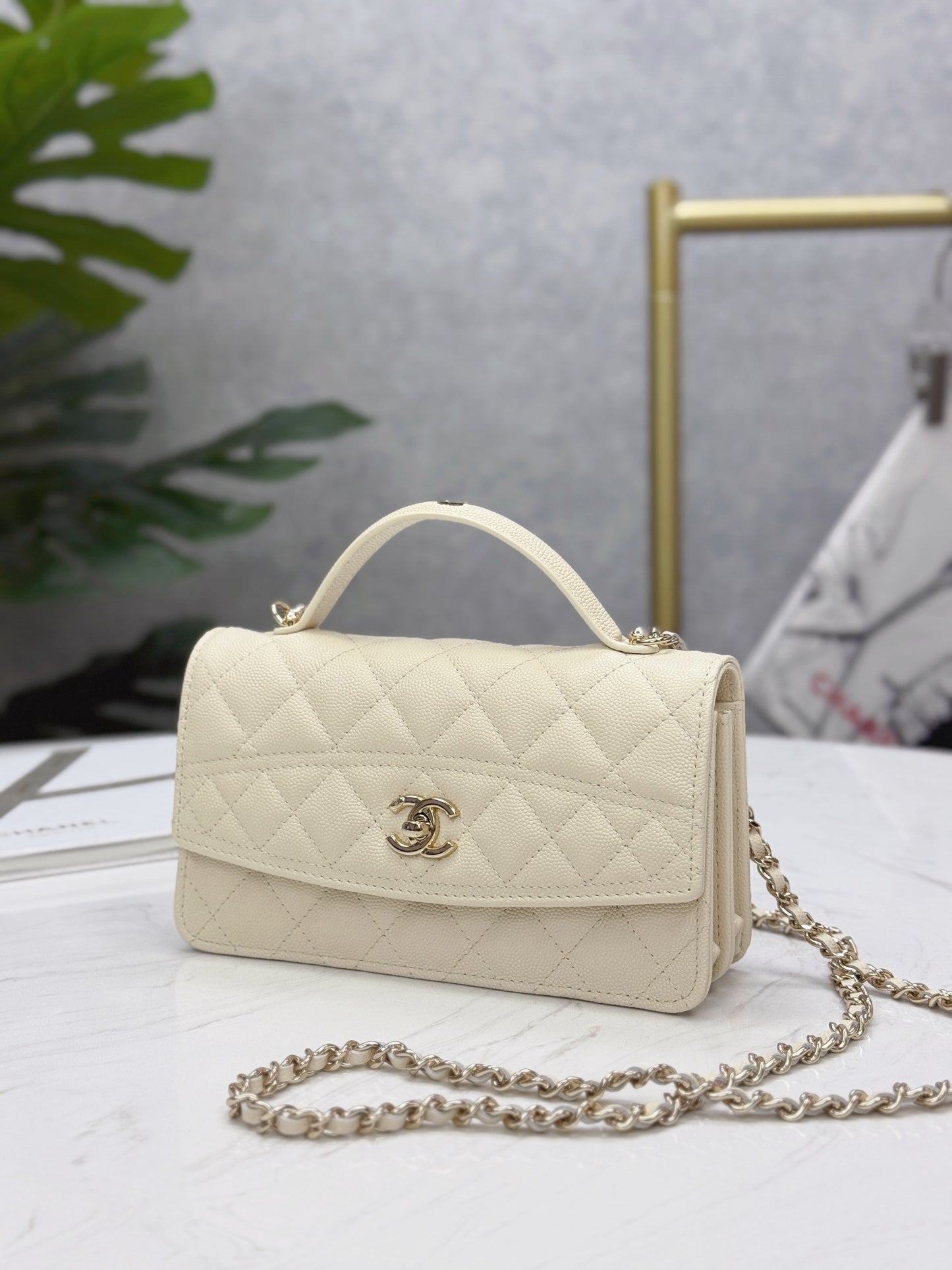 Chanel25C lychee pattern accordion bag