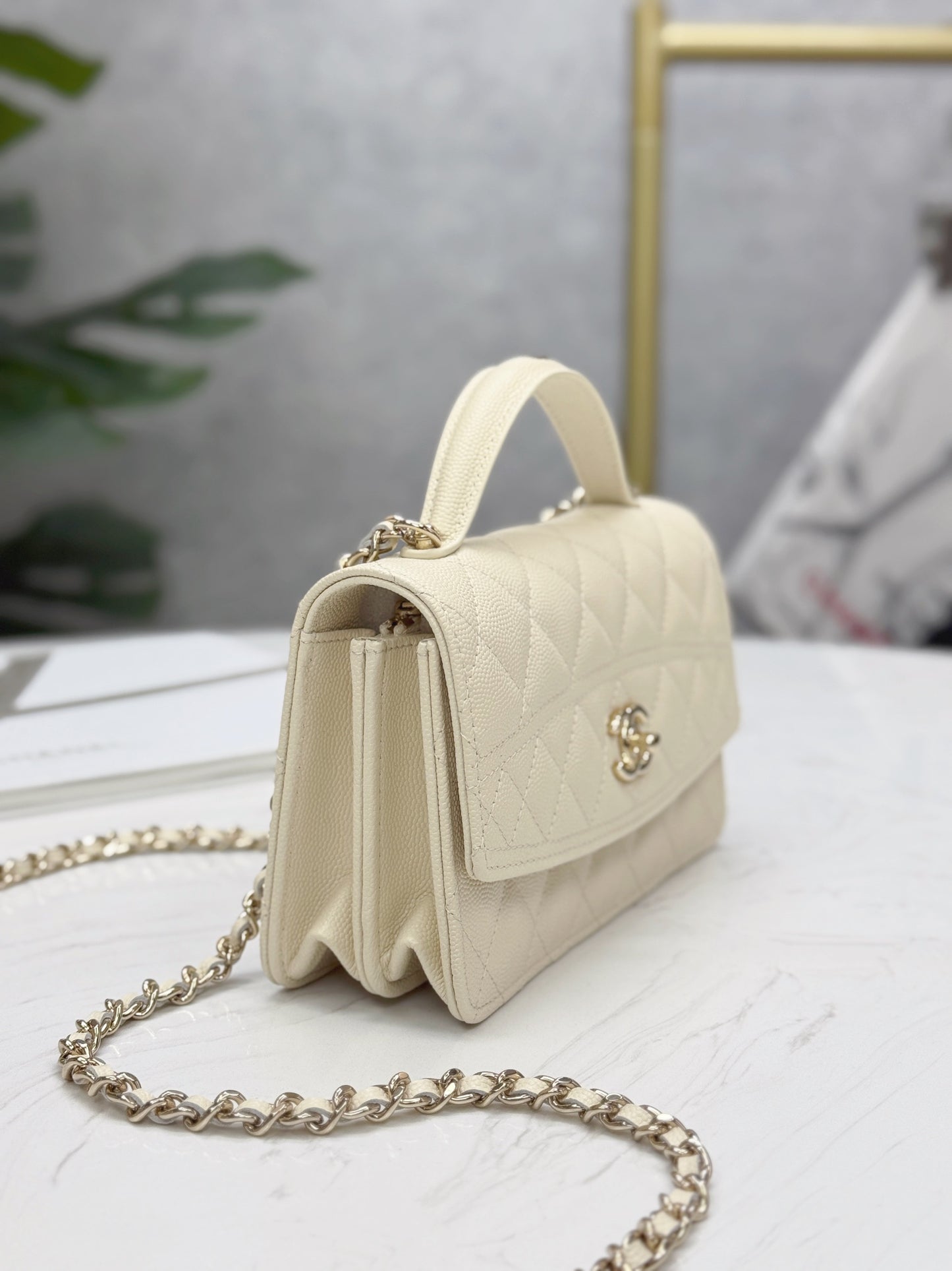 Chanel25C lychee pattern accordion bag