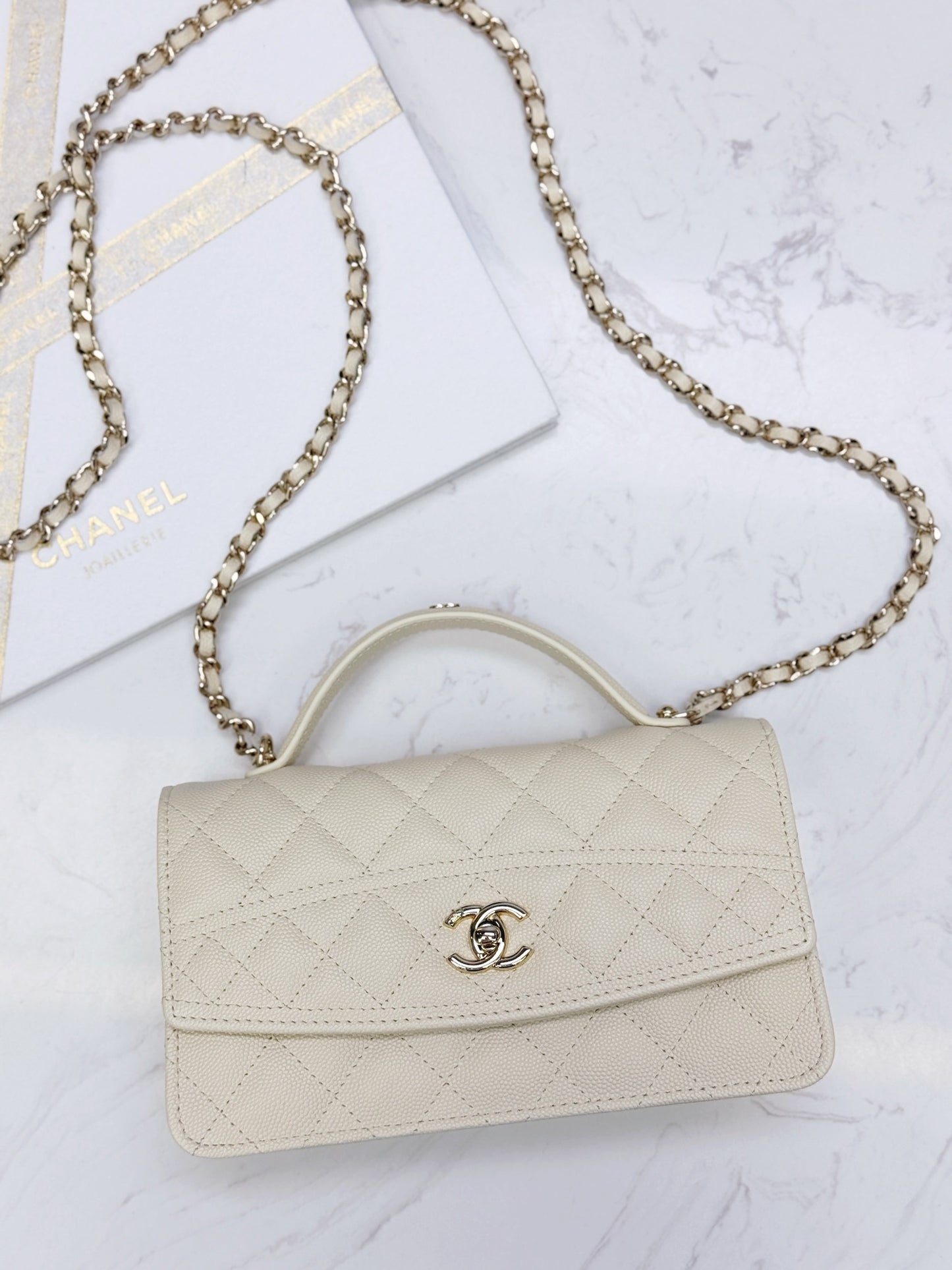Chanel25C lychee pattern accordion bag