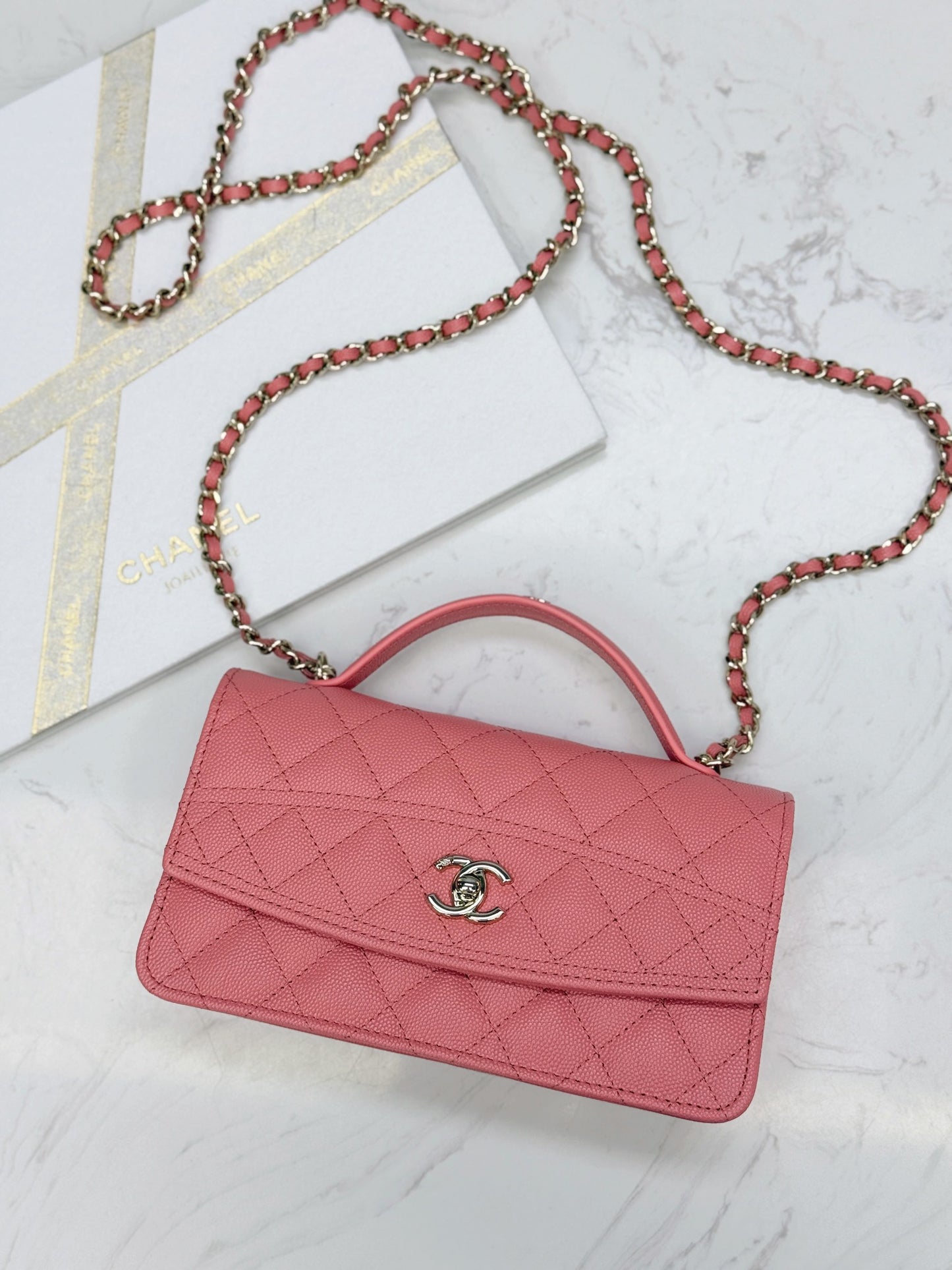 Chanel25C lychee pattern accordion bag