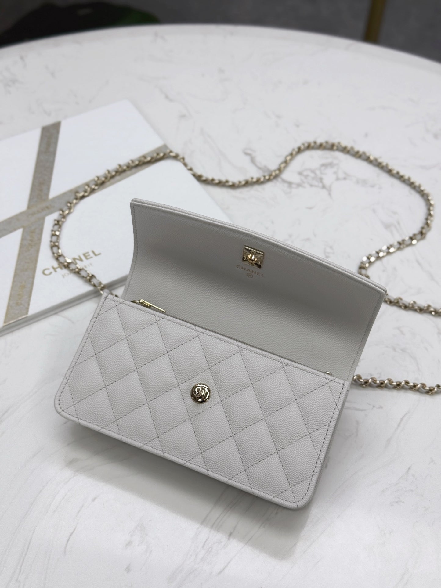 Chanel25C lychee pattern accordion bag