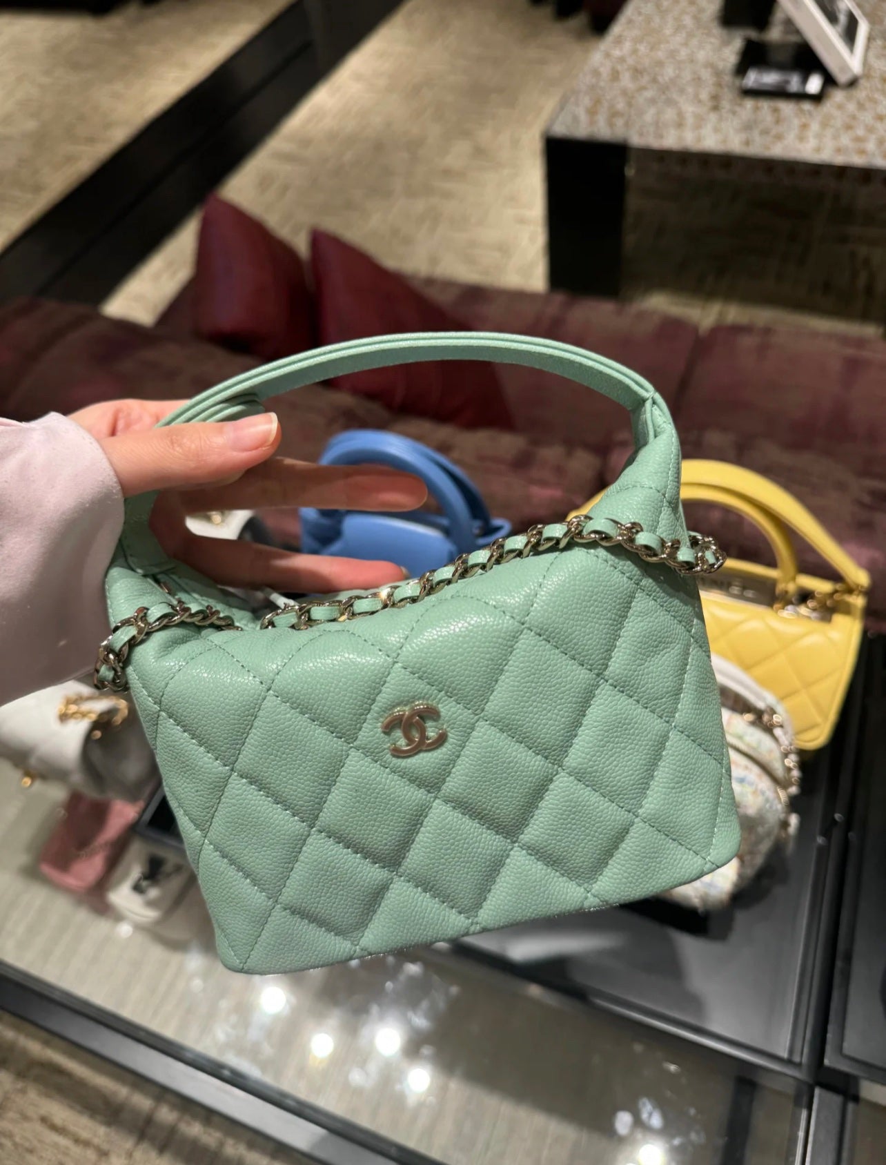 CHANEL25C early spring lunch box bag