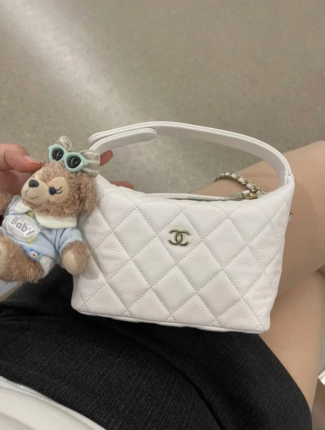 CHANEL25C early spring lunch box bag