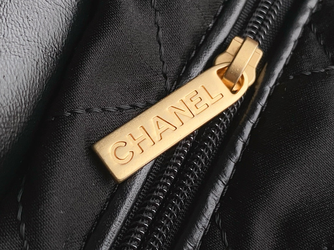 Chanel's new 22S classic diamond quilted and leather chain shoulder strap shopping bag