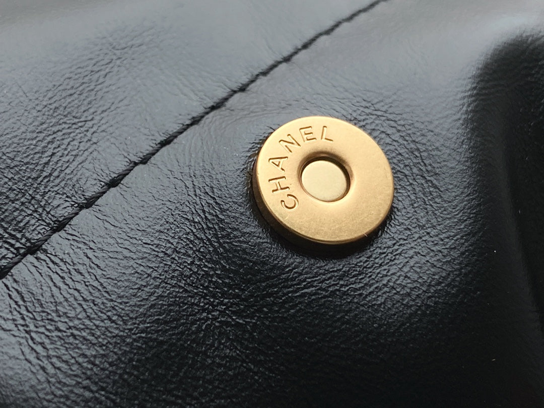 Chanel's new 22S classic diamond quilted and leather chain shoulder strap shopping bag