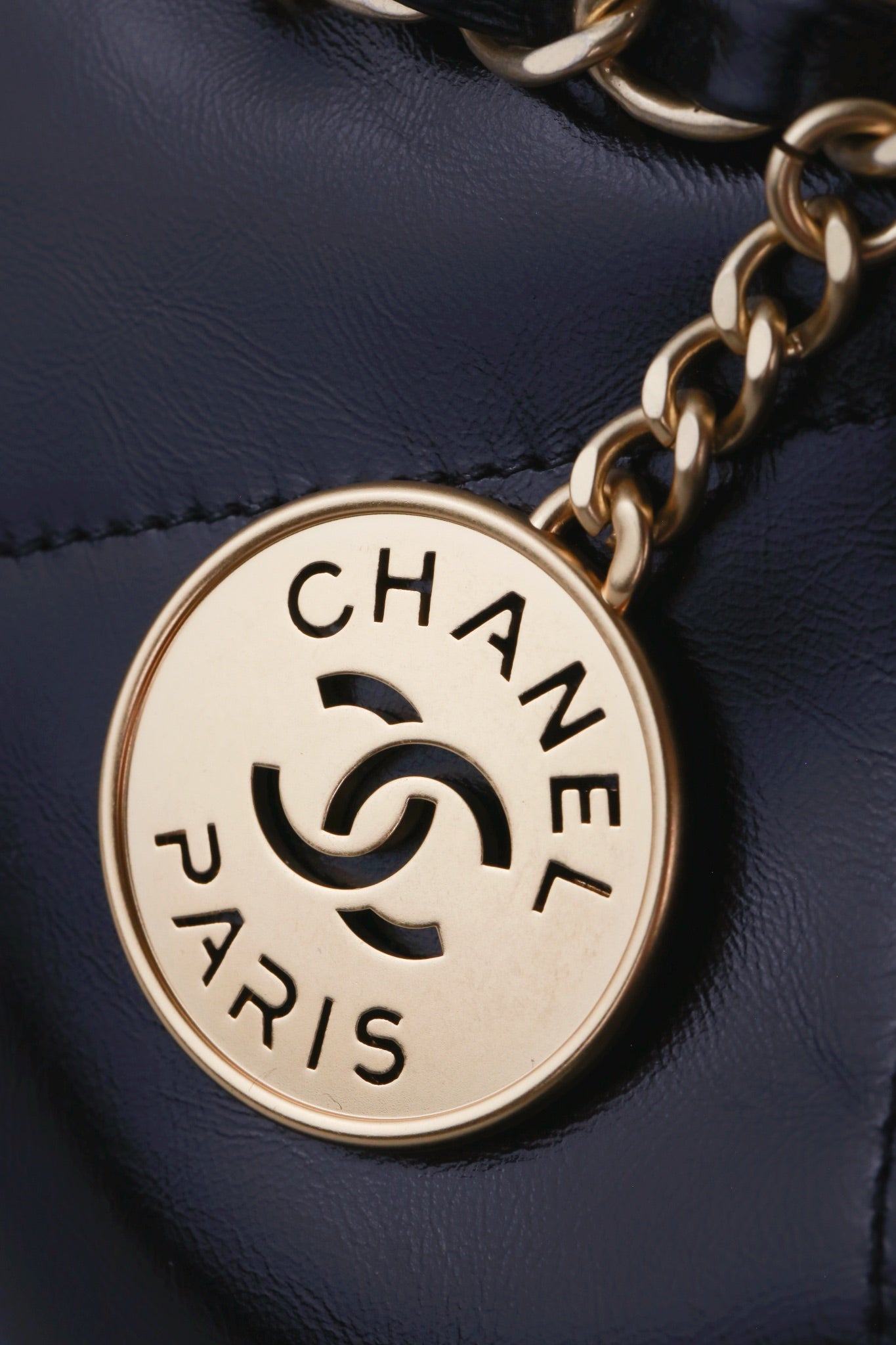 Chanel's new 22S classic diamond quilted and leather chain shoulder strap shopping bag