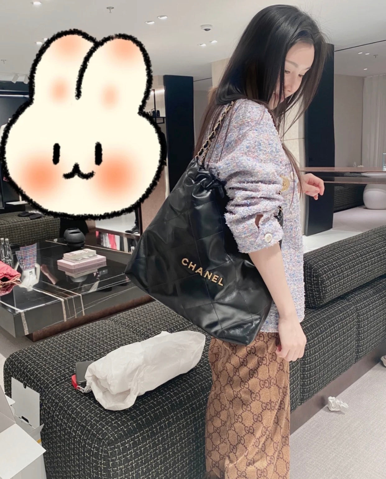 Chanel's new 22S classic diamond quilted and leather chain shoulder strap shopping bag