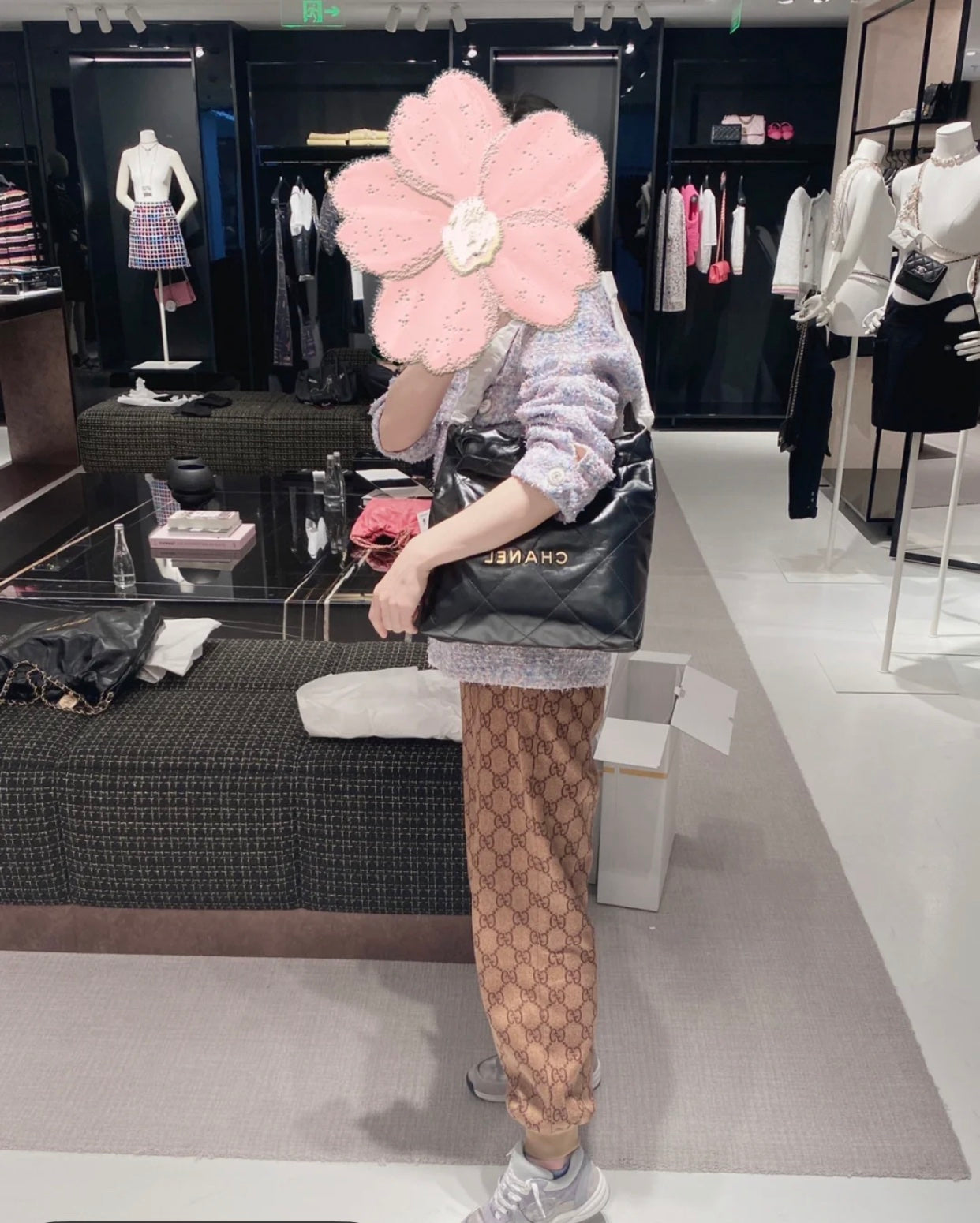 Chanel's new 22S classic diamond quilted and leather chain shoulder strap shopping bag