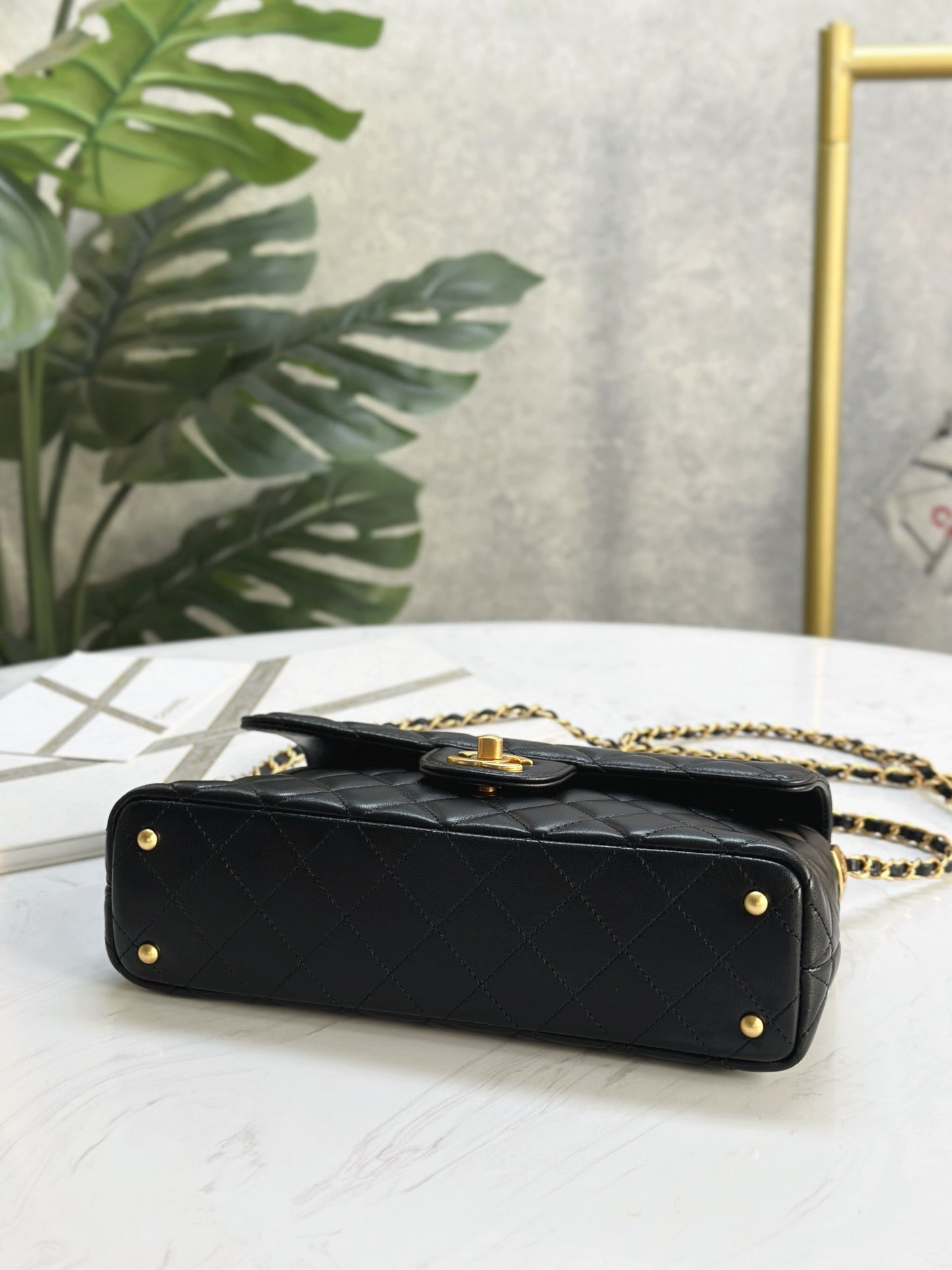 0hanel 25P Kelly handle bag