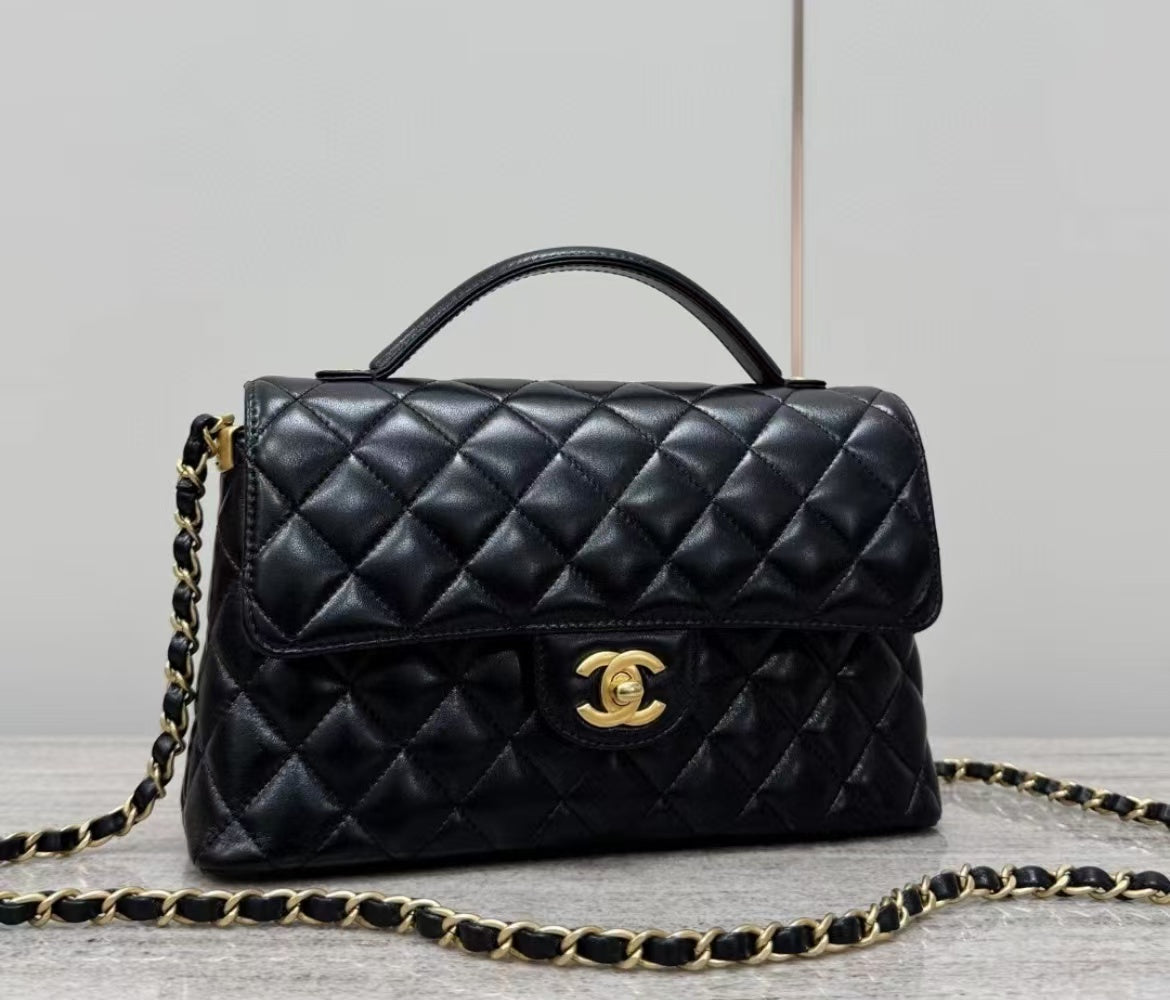 0hanel 25P Kelly handle bag