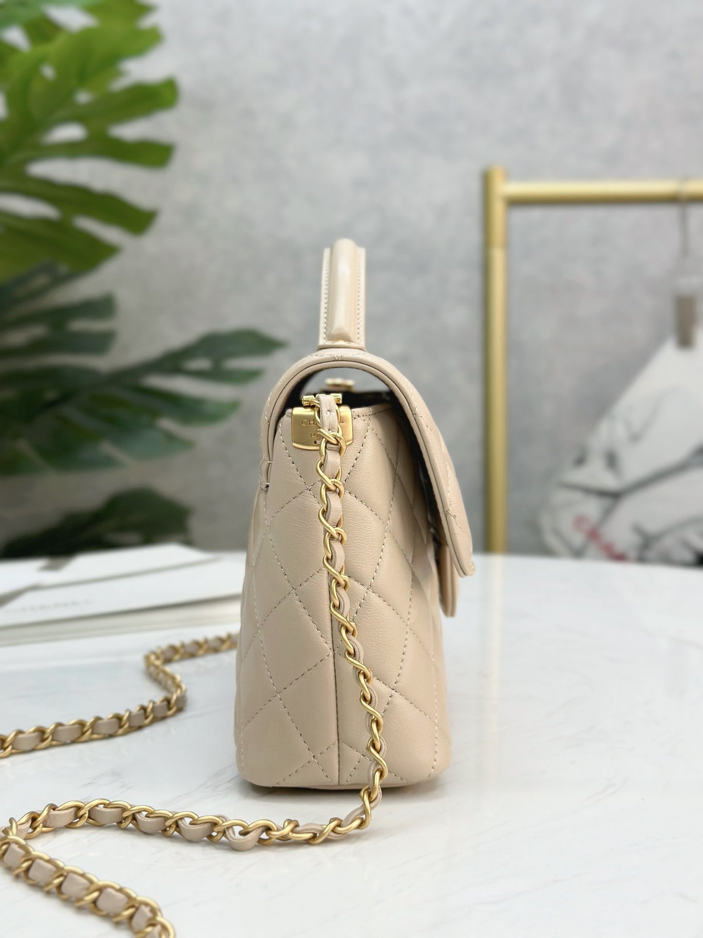 0hanel 25P Kelly handle bag