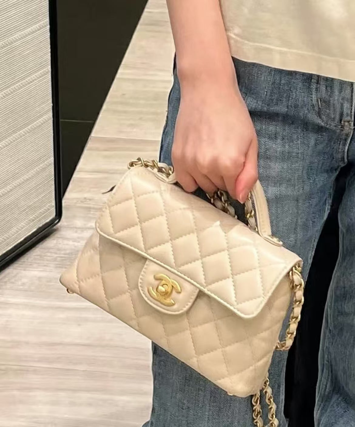 0hanel 25P Kelly handle bag