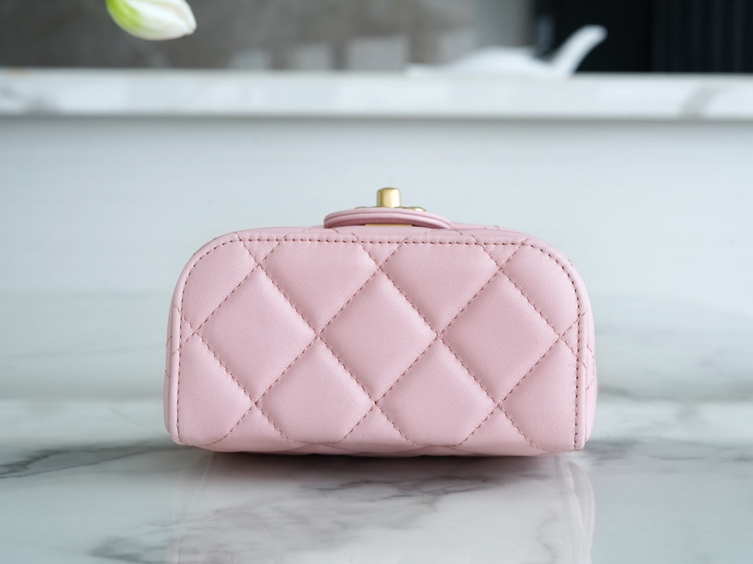 Chanel23s handle cosmetic case bag
