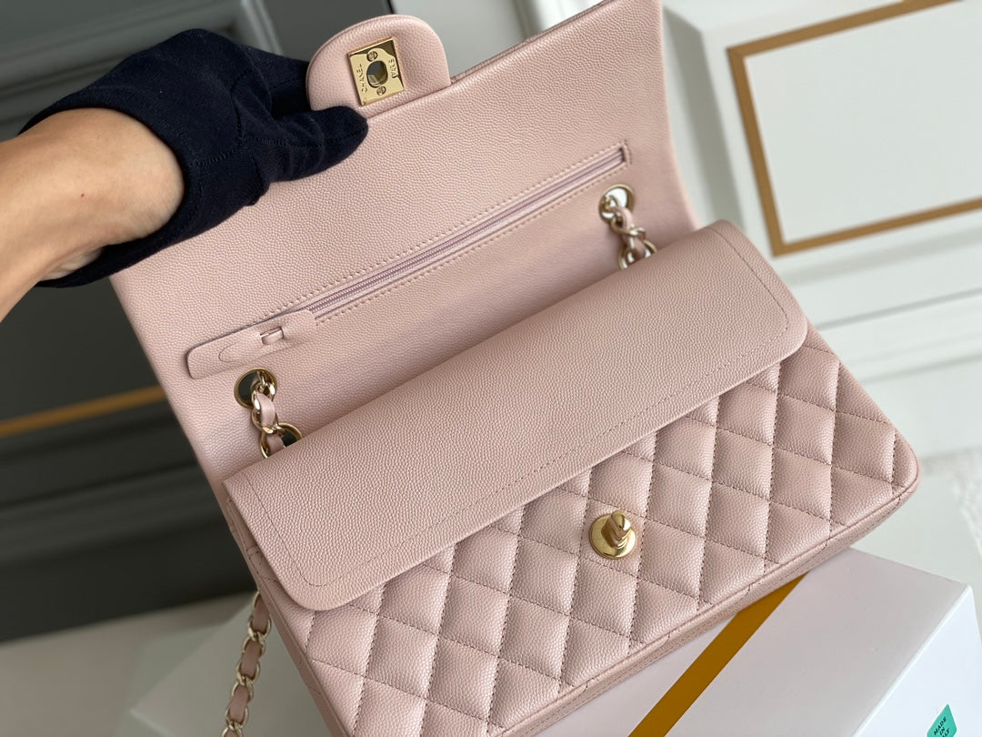 25C Classic Flap Medium Shoulder Bag