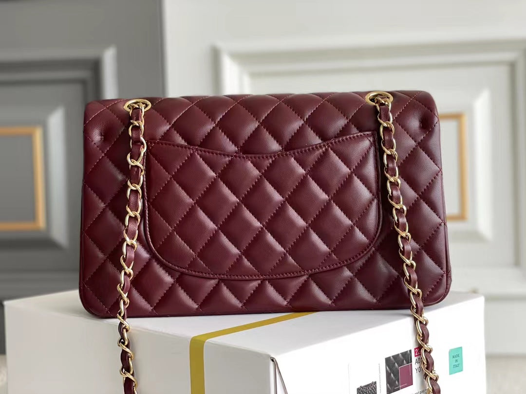 25C Classic Flap Medium Shoulder Bag