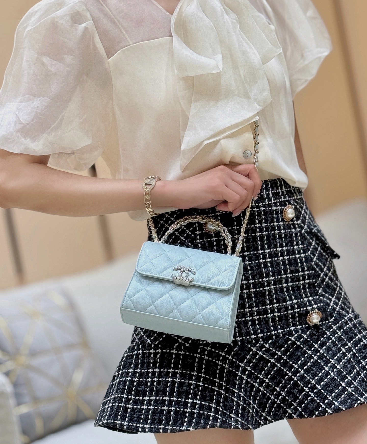 CHANEL 25S new handle chain bag