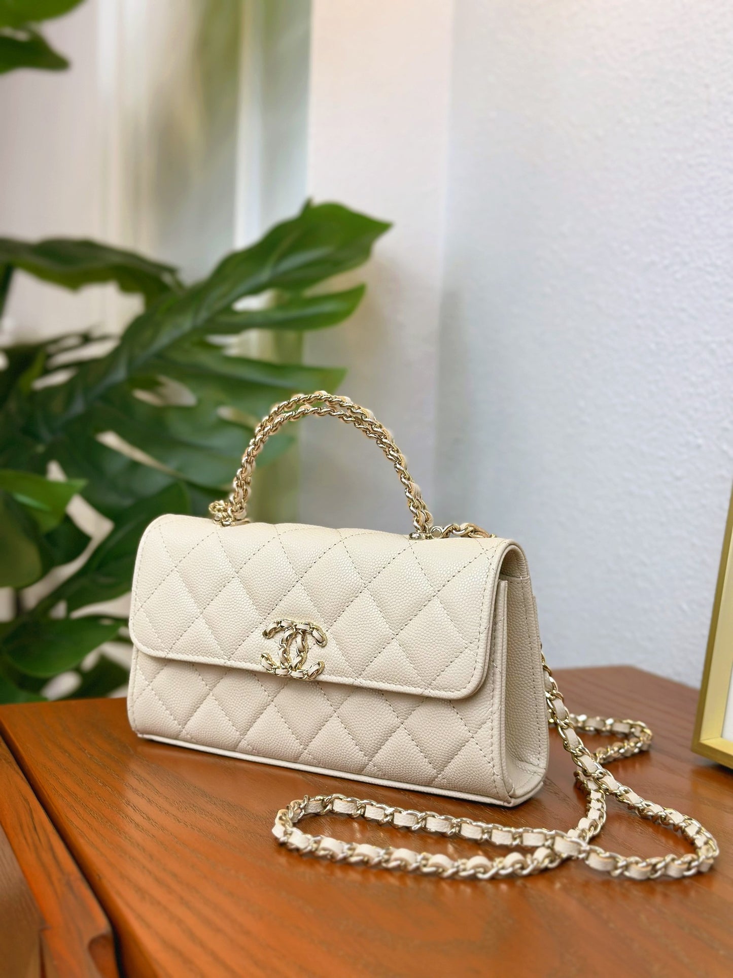 CHANEL 25S new handle chain bag
