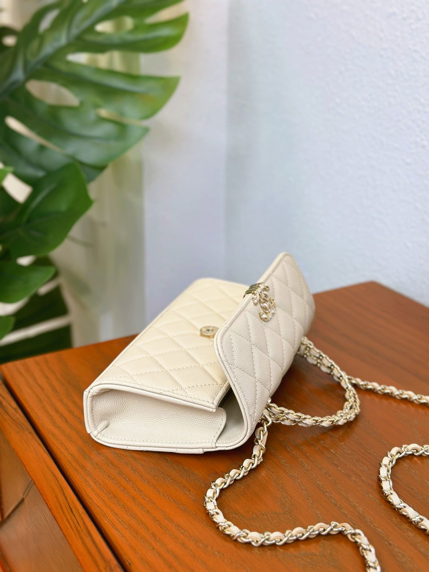 CHANEL 25S new handle chain bag