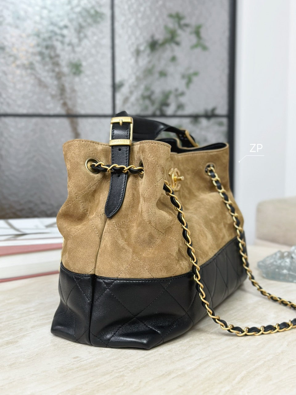 Cowhide double C design large capacity bucket bag
