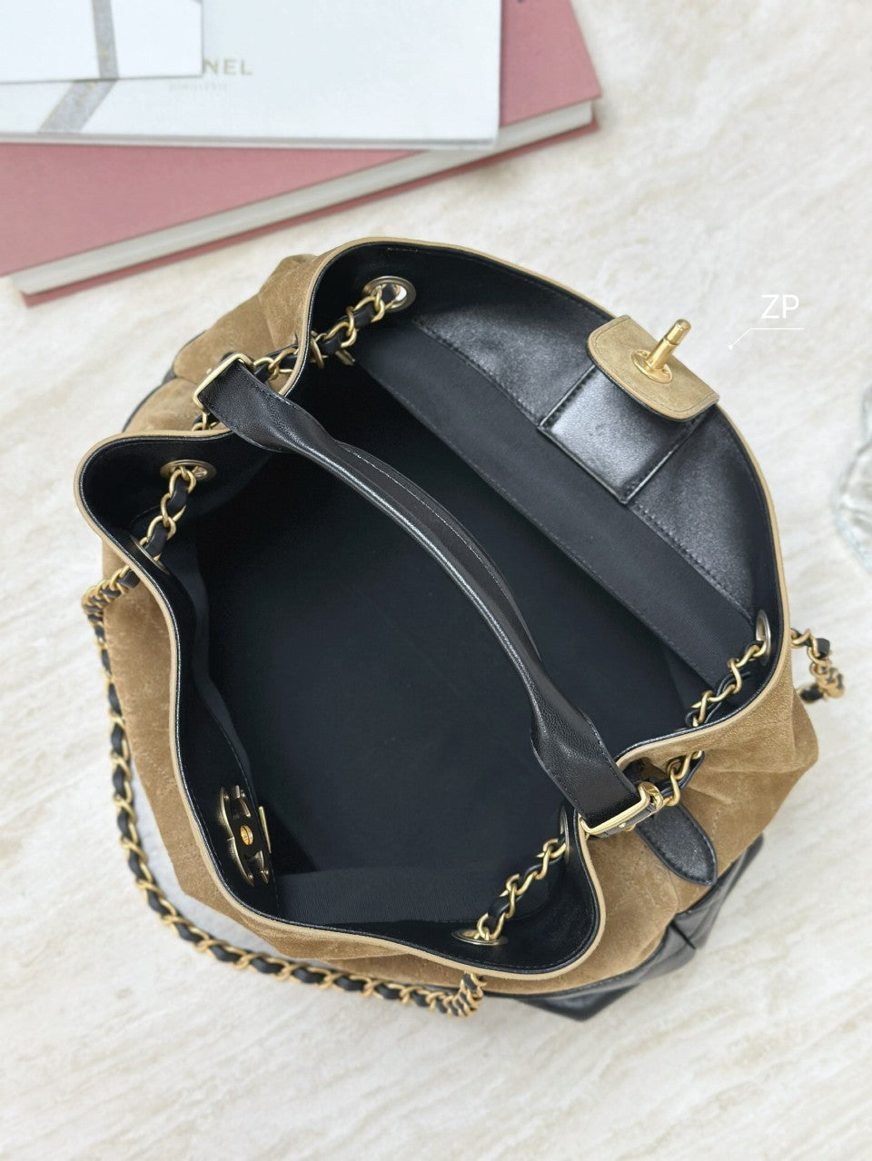 Cowhide double C design large capacity bucket bag