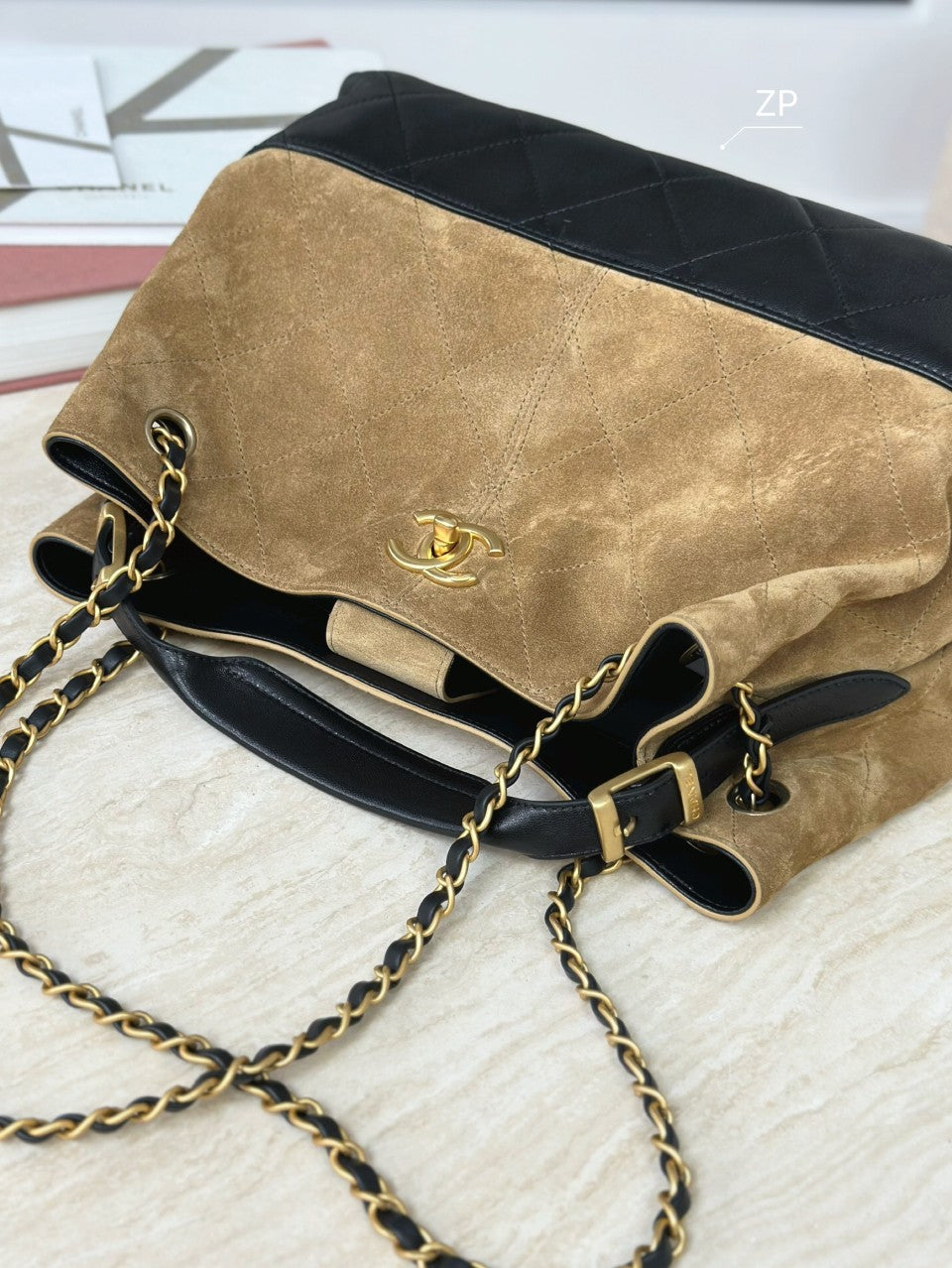 Cowhide double C design large capacity bucket bag