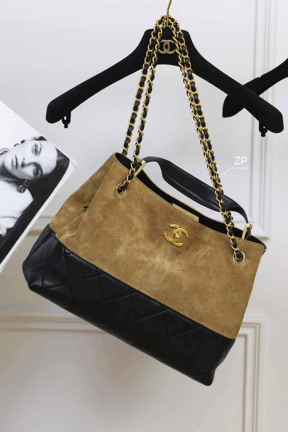 Cowhide double C design large capacity bucket bag