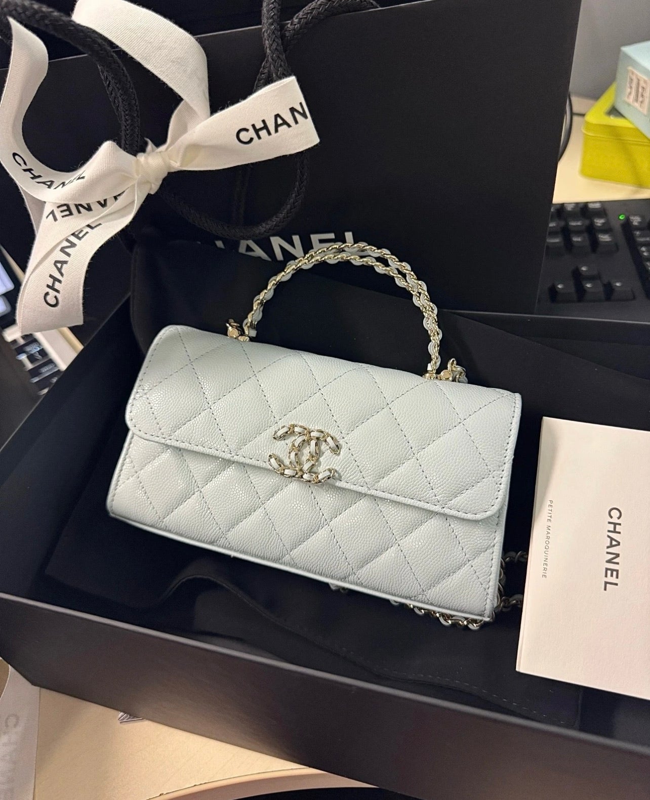 CHANEL 25S new handle chain bag