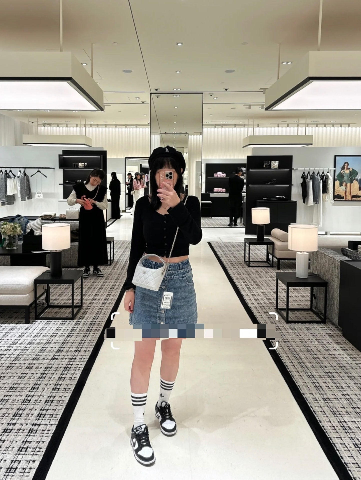 CHANEL25C early spring lunch box bag