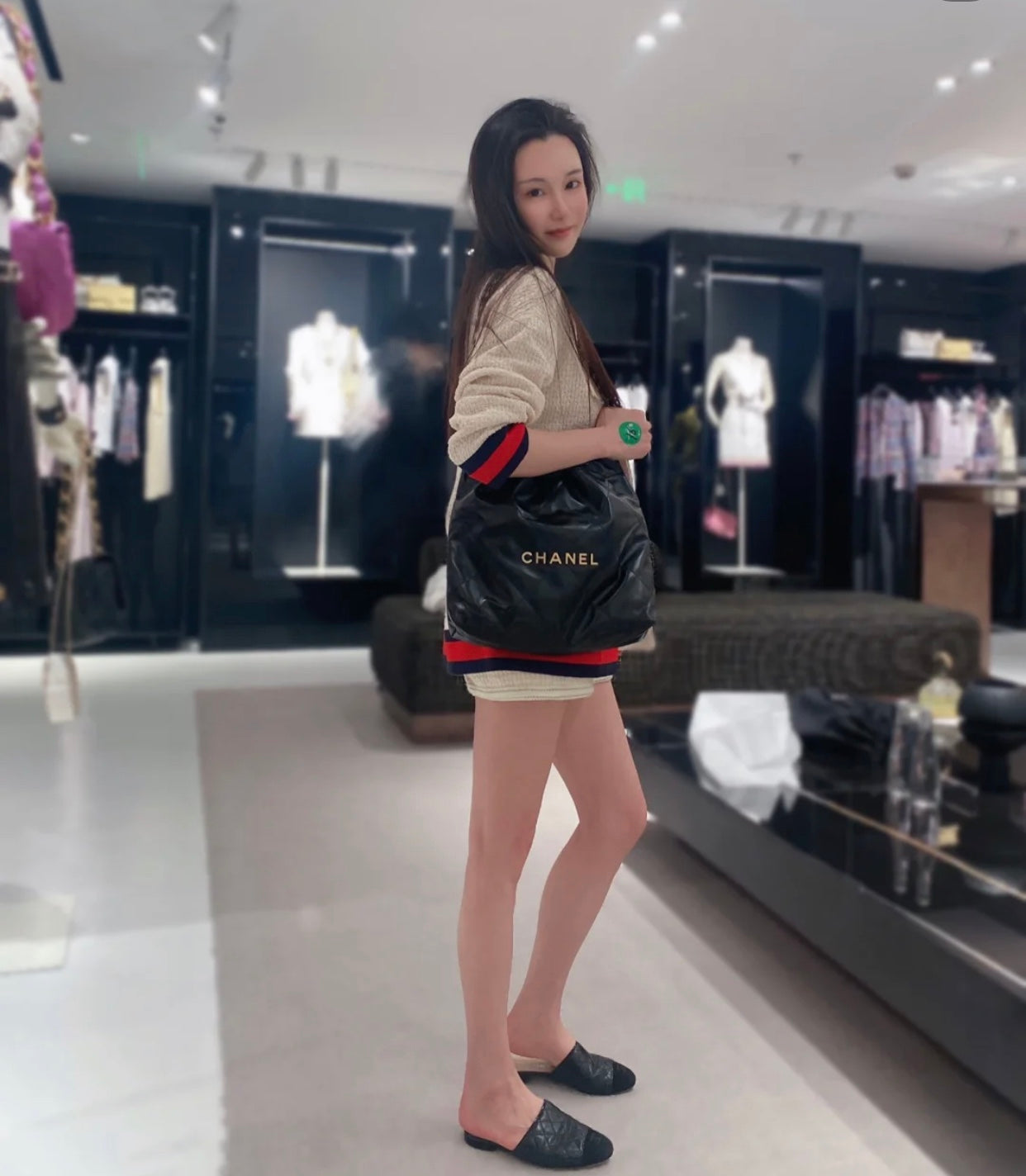 Chanel's new 22S classic diamond quilted and leather chain shoulder strap shopping bag
