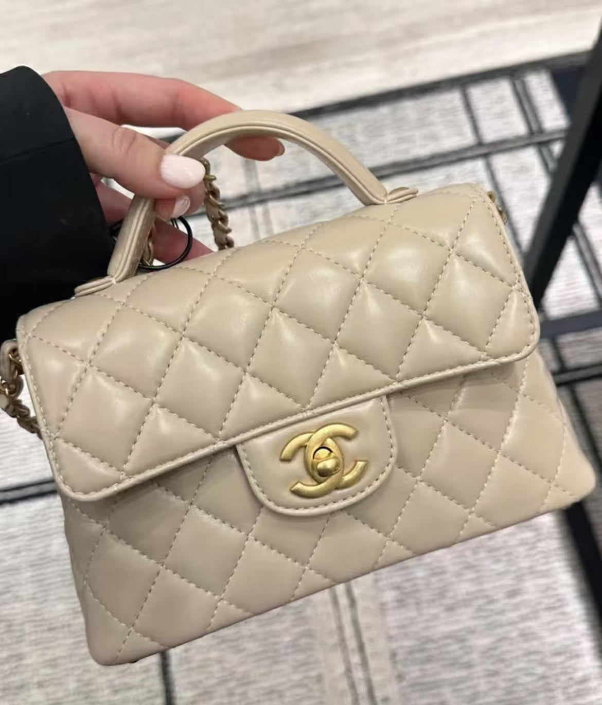 0hanel 25P Kelly handle bag