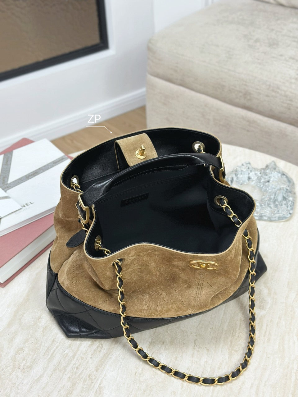 Cowhide double C design large capacity bucket bag